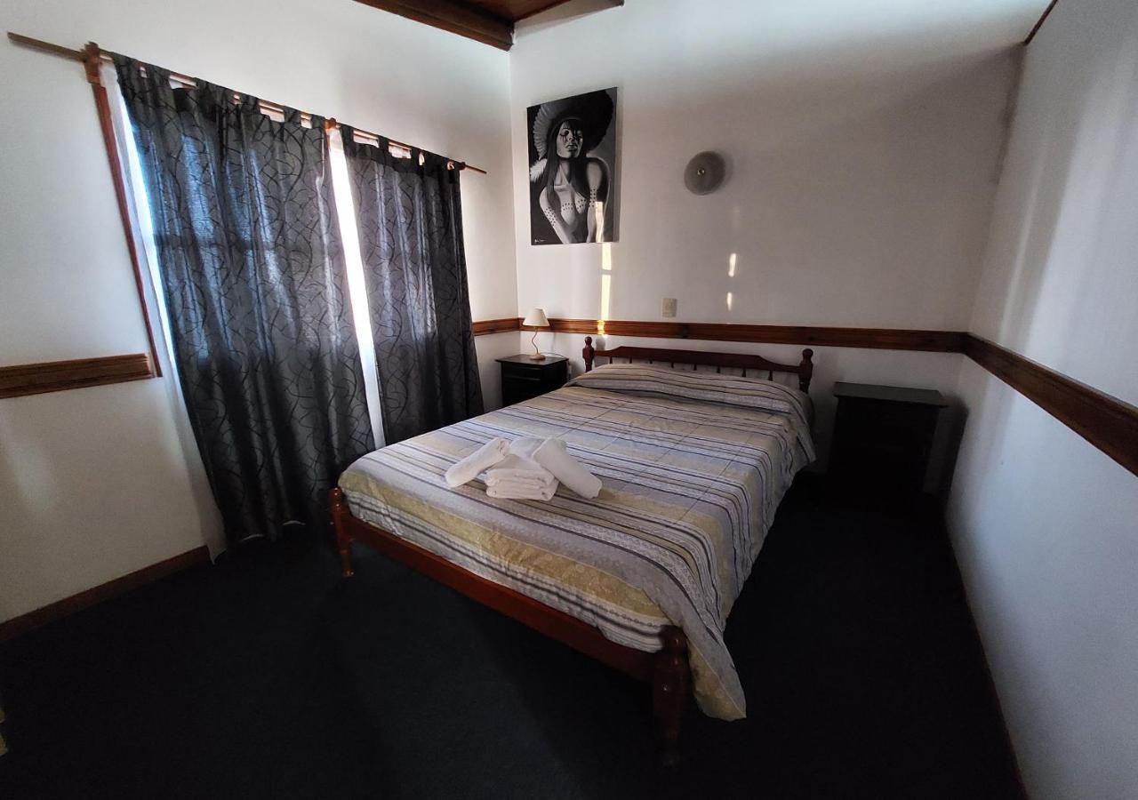 Hosteria Austral By Dot Light El Calafate Zimmer foto